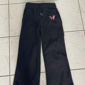 Selling: Black Sweatpants | Brand: Emma & Elsa | Size: Kids 7